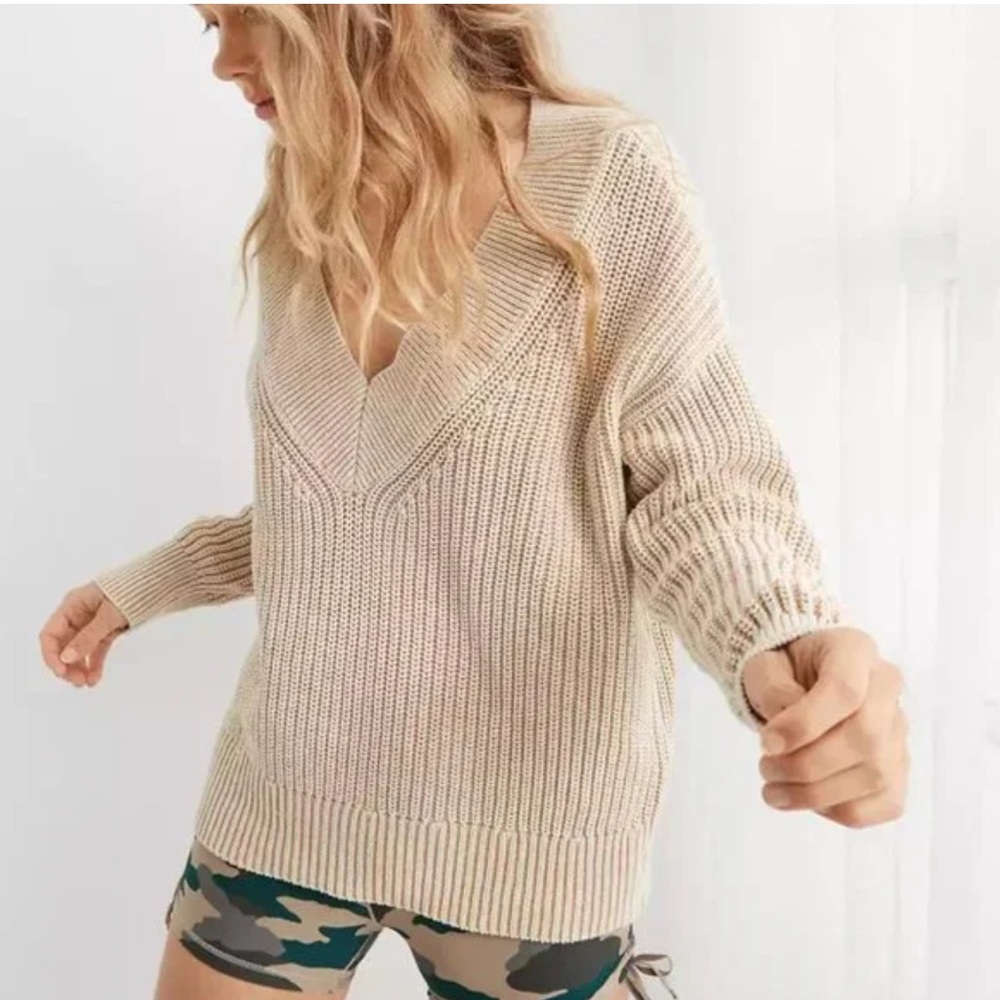 Beige V-Neck Chunky Knit Sweater - Women